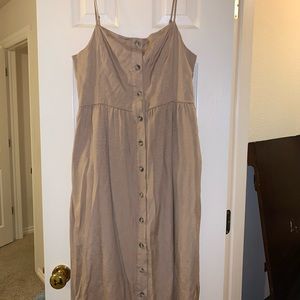 Cute tan romper dress with pockets! New with tags!! So fun!!